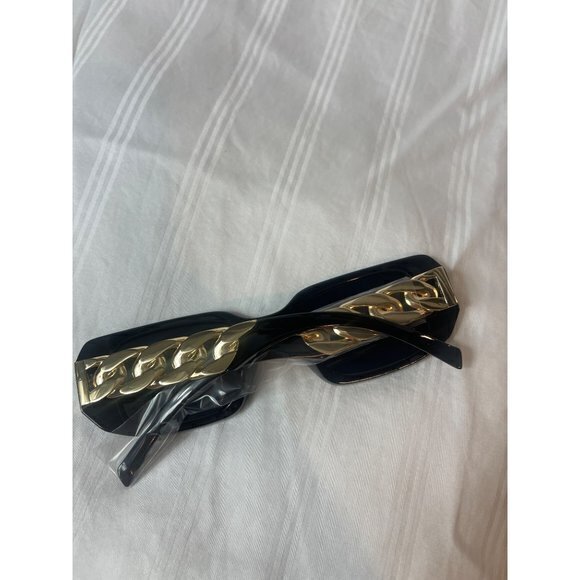 Curb Chain Square Frame Sunglasses Black‎ main image 5